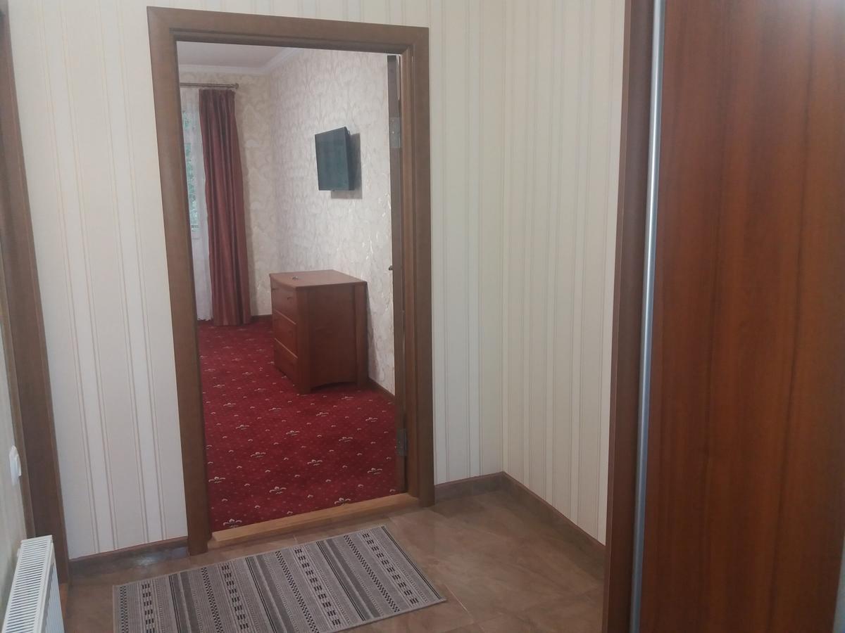 U Lyudmily Villa Dãy núi Karpat Ngoại thất bức ảnh